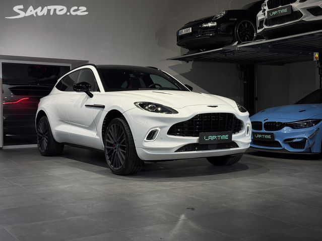 Aston Martin DBX